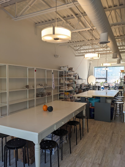 Kitte Club Ceramics Studio, Toronto