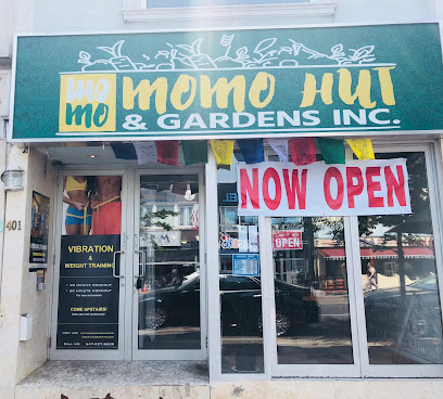 Momo Hut & Gardens - Tibetan Cuisine, Toronto